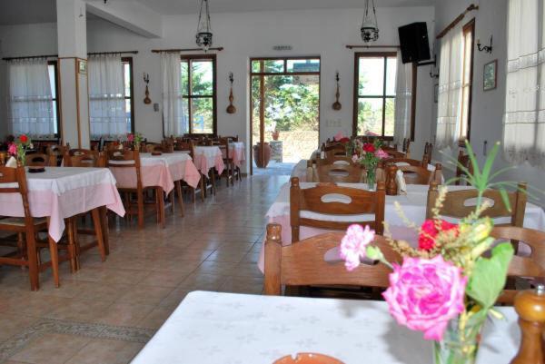 Artemonas Artemon Hotel מראה חיצוני תמונה